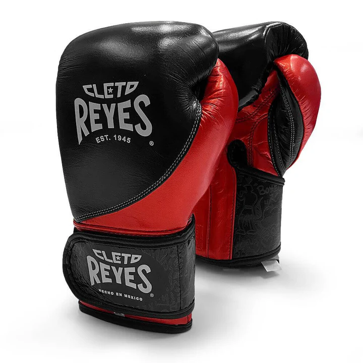 Cleto Reyes Boxing Gloves High Precision Short Cut, Black-Red | Daniken